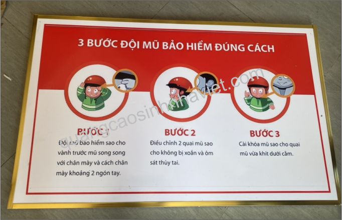 Bảng mica khung nhôm Biên Hòa