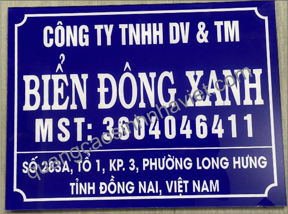 Bảng tên công ty in UV trực tiếp lên mica công ty Biển Đông Xanh, Long HƯNG, Đồng Nai
