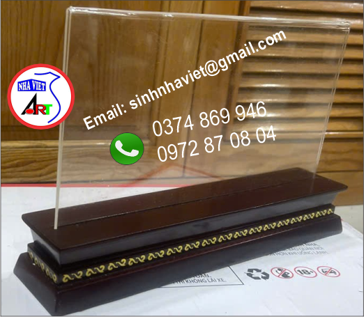 Bảng chức danh đế gỗ mặt mica Đồng Nai