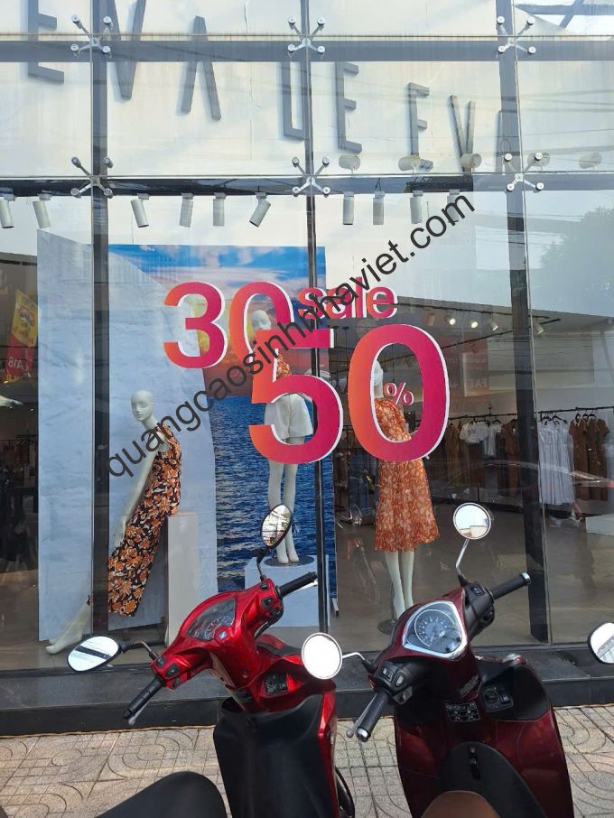 dán kính cho thời trang eva  Biên Hòa nhân dịp quốc khánh