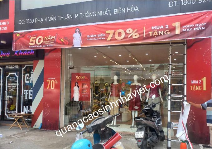 trang trí decal dán kính cho thời trang Thiều Hoa Biên Hòa - Đồng Nai