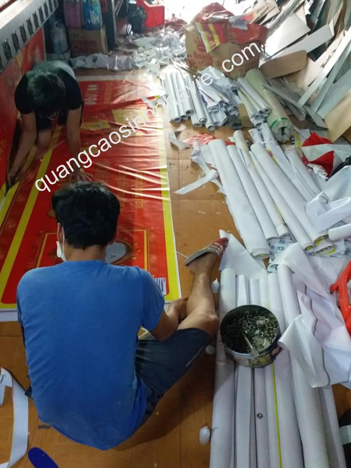 In băng rôn cho công ty yến sào khánh hòa treo tại biên hòa