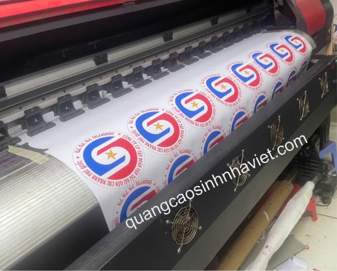 In decal logo Saigon Taxi tại Biên Hòa