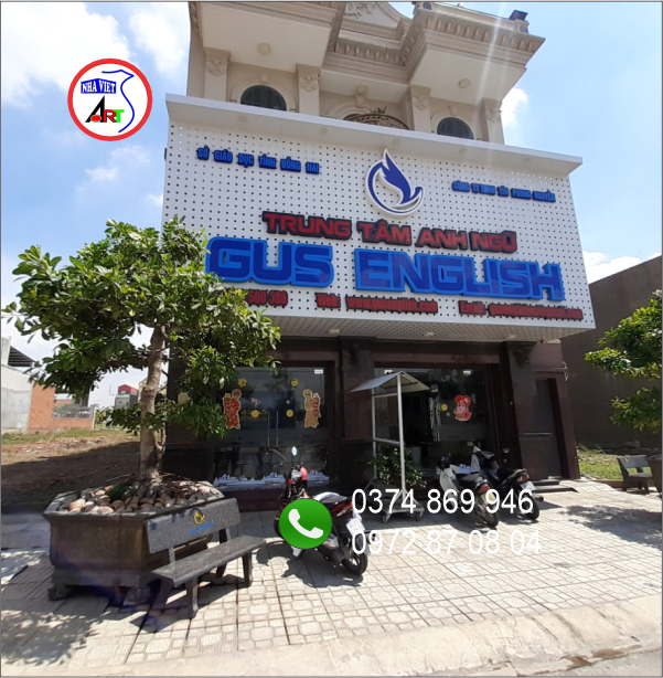 Thi công bảng hiệu chữ nổi mica cho Trung tâm Anh ngữ GUS ENGLISH trên đường Võ Nguyên Giáp, Phước Tân, Đồng Nai