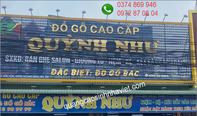 Bảng hiệu nền lưới mắt cáo, chữ inox vàng tại Long Bình, Biên Hòa, Đồng Nai
